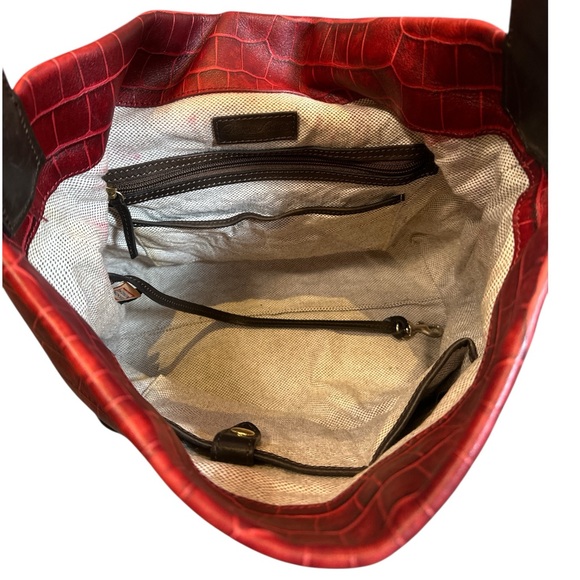 Dooney & Bourke Belvedere Croc-Embossed Hobo Shoulder Bag with Cosmetic Pouch - Picture 10 of 17